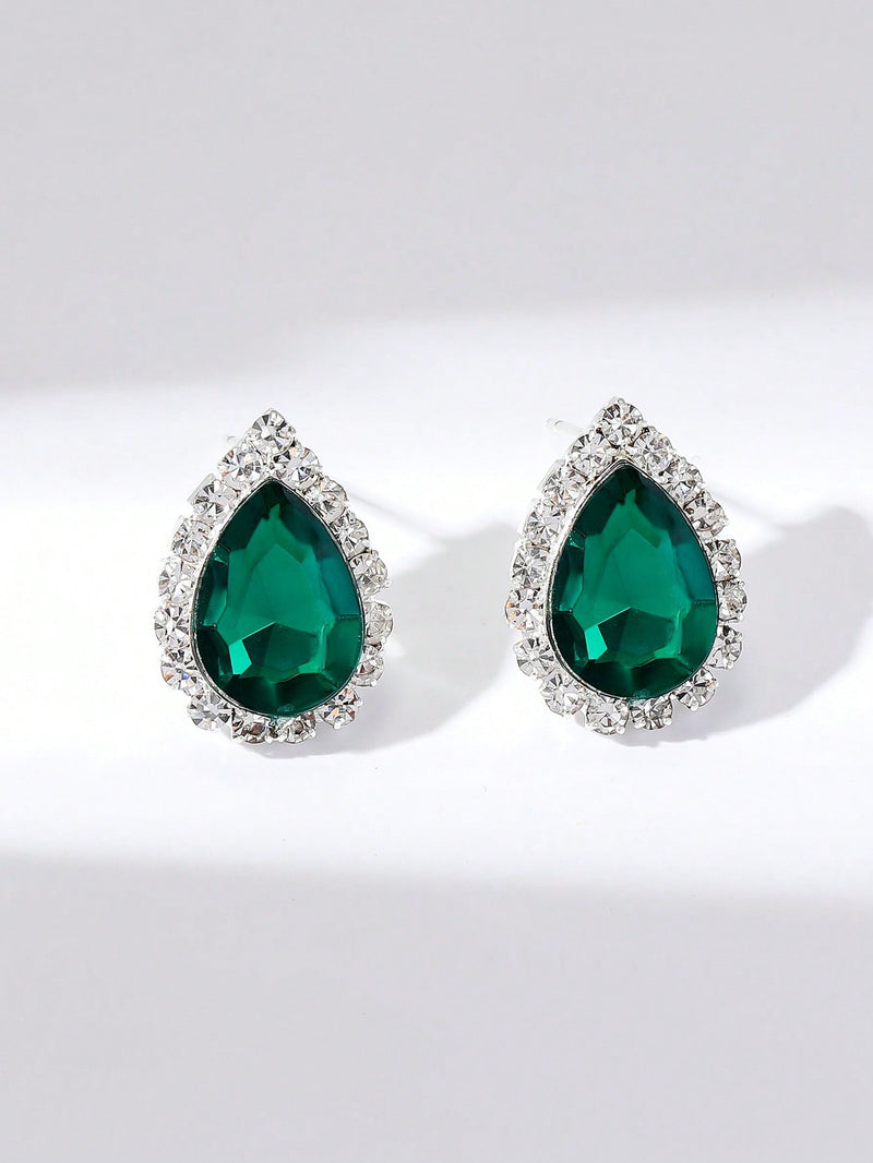 Par de Brincos Retro Diamante
